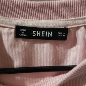 SHEIN Tops - Long Sleeve Chevron top SHEIN Tops - Long Sleeve Chevron top